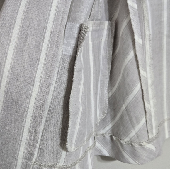 Calvin Klein Women's Light Striped Linen Blazer Size 2 beige and white - Picture 6 of 10